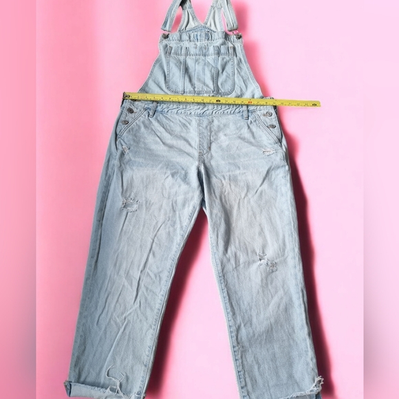 Abercrombie & Fitch  Distressed Boyfriend Ankle Length Light Wash Denim Overalls - Picture 5 of 11